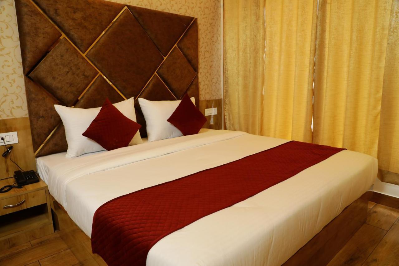 Dee Ess Residency Bed and Breakfast Σίμλα Εξωτερικό φωτογραφία