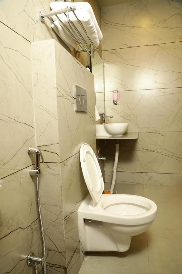 Dee Ess Residency Bed and Breakfast Σίμλα Εξωτερικό φωτογραφία